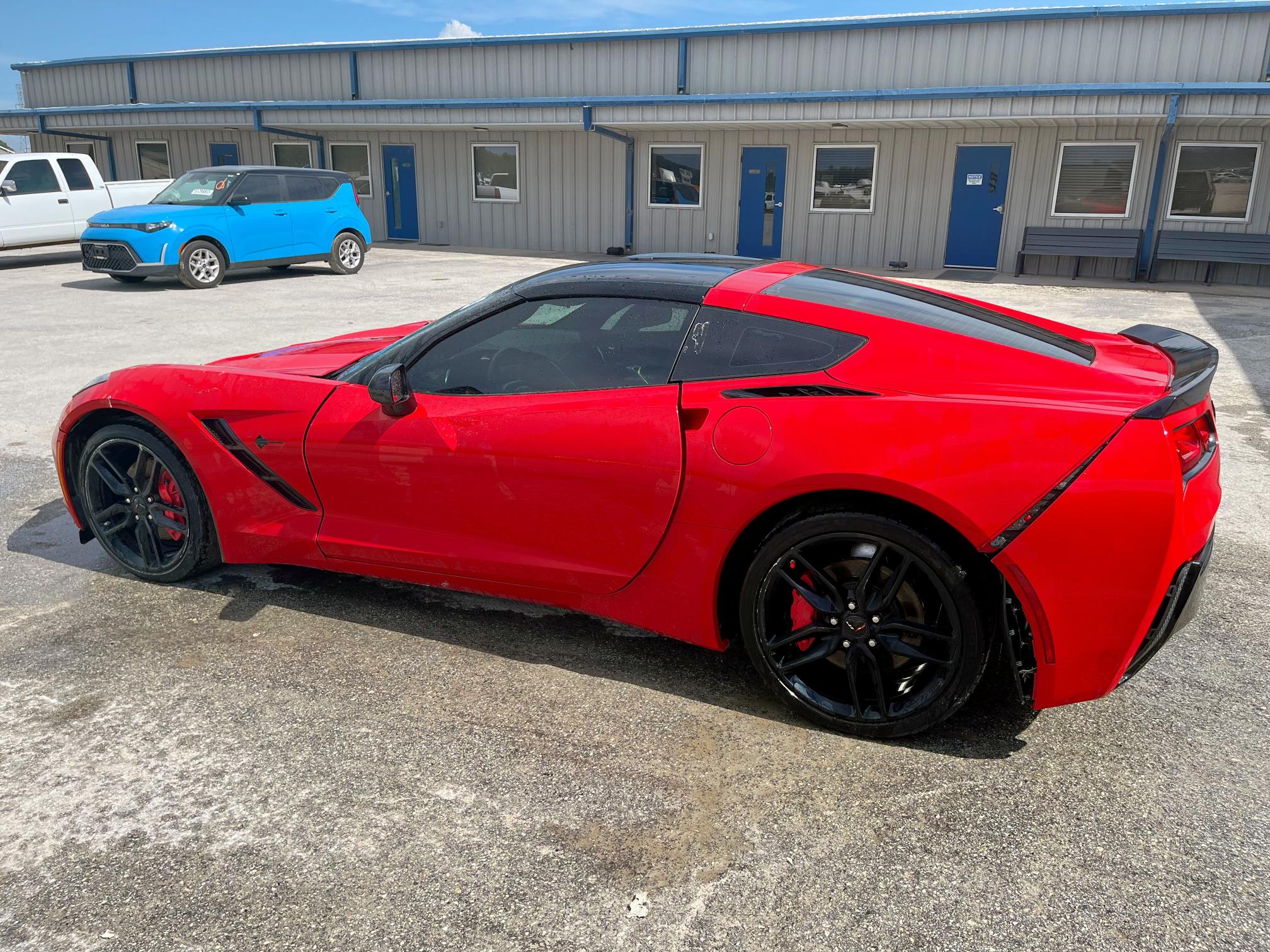 1G1YB2D75G5104618 - 2016 CHEVROLET CORVETTE STINGRAY 1LT RED photo 2