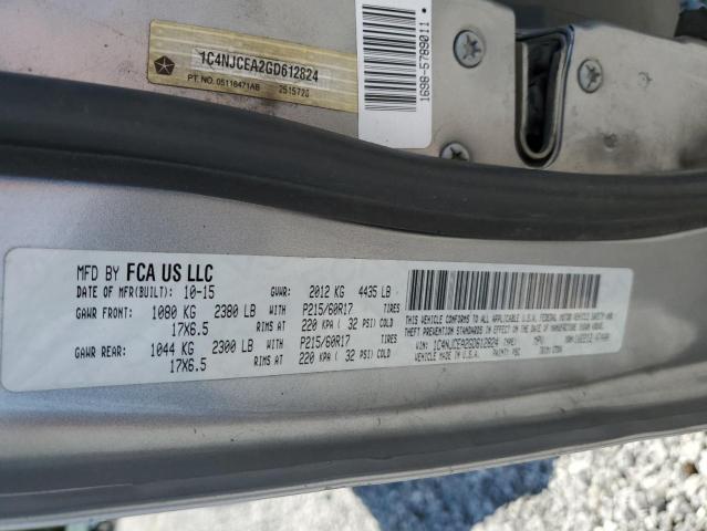 1C4NJCEA2GD612824 - 2016 JEEP COMPASS LATITUDE SILVER photo 13