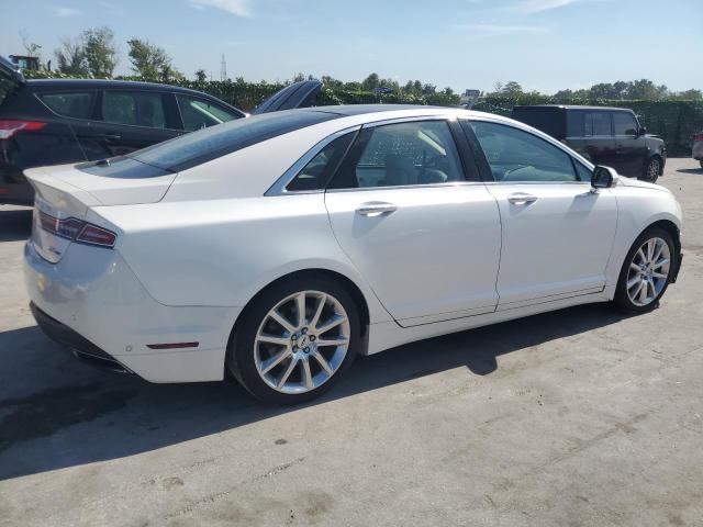 3LN6L2G91DR809574 - 2013 LINCOLN MKZ WHITE photo 3
