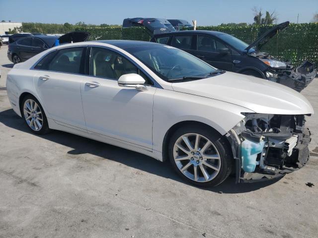 3LN6L2G91DR809574 - 2013 LINCOLN MKZ WHITE photo 4