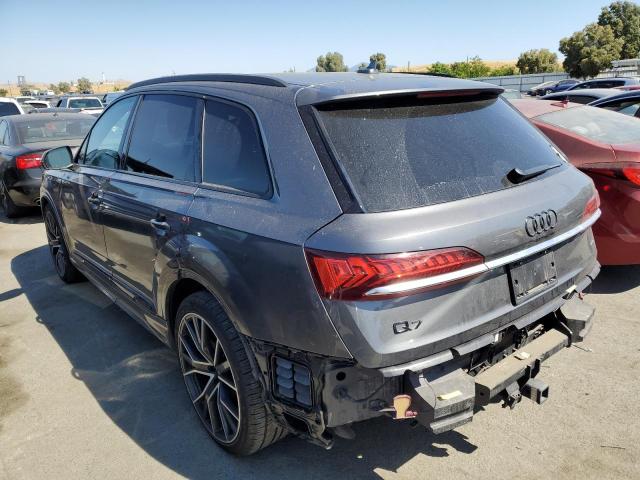WA1VXAF75MD028137 - 2021 AUDI Q7 PRESTIGE GRAY photo 2