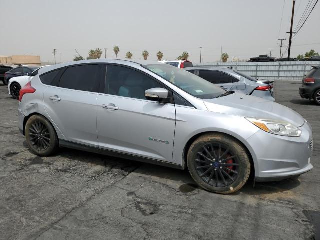 1FADP3R46EL264596 - 2014 FORD FOCUS BEV SILVER photo 4