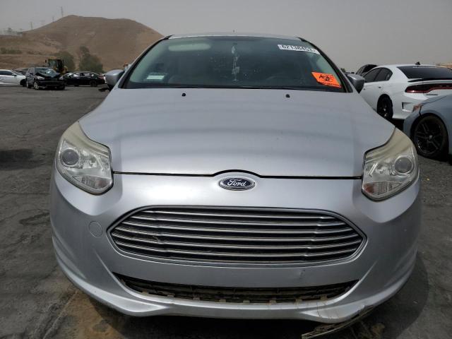 1FADP3R46EL264596 - 2014 FORD FOCUS BEV SILVER photo 5