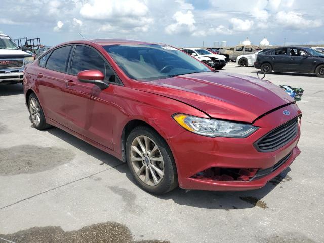 3FA6P0H77HR207283 - 2017 FORD FUSION SE RED photo 4