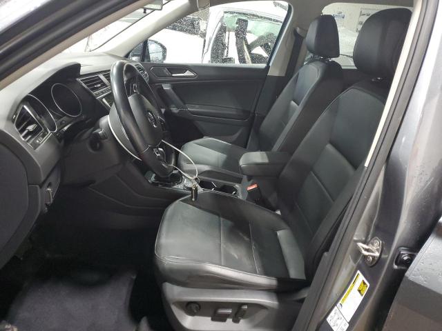 3VV2B7AX0JM058424 - 2018 VOLKSWAGEN TIGUAN SE 灰色 照片 7