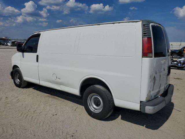 1GCFG15M6Y1118972 - 2000 CHEVROLET EXPRESS G1 WHITE photo 2