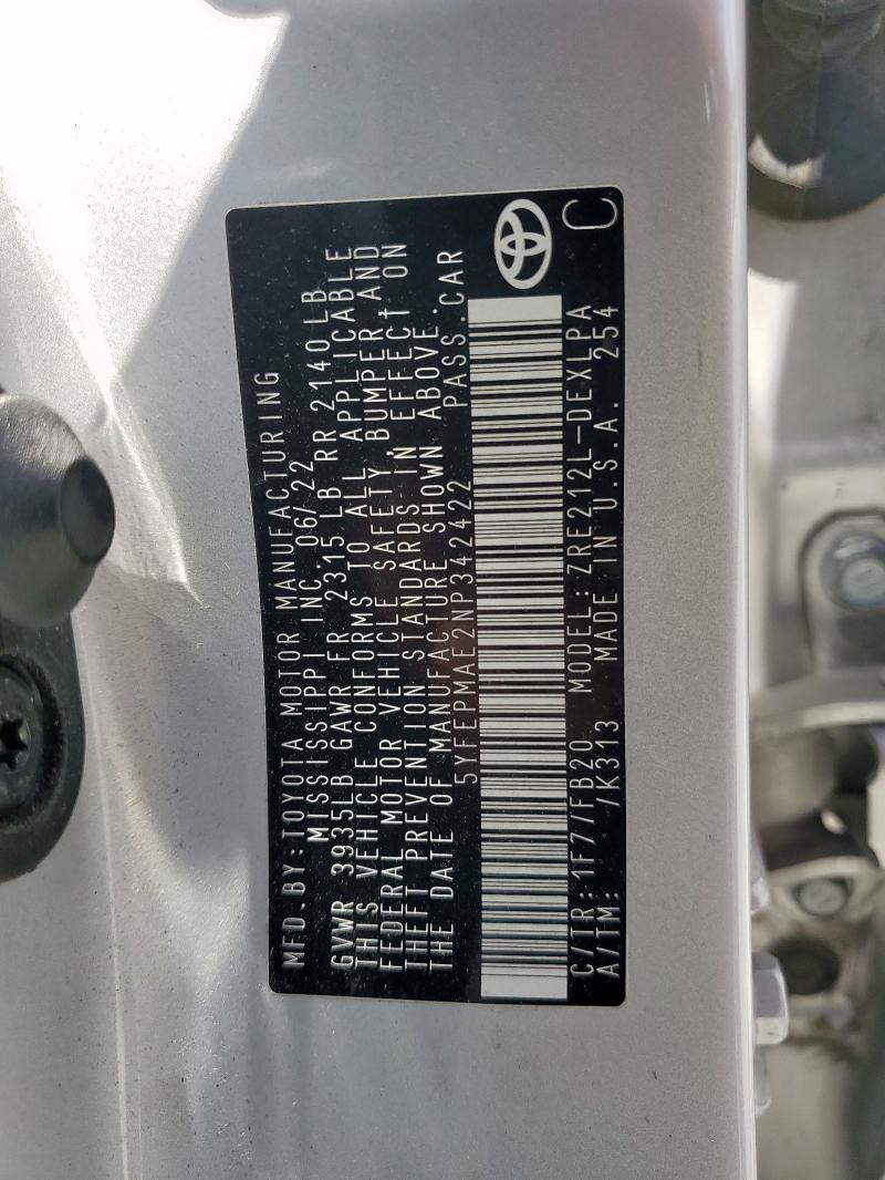 5YFEPMAE2NP342422 - 2022 TOYOTA COROLLA LE SILVER photo 12