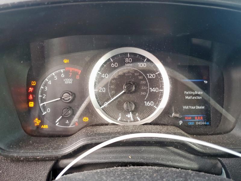 5YFEPMAE2NP342422 - 2022 TOYOTA COROLLA LE SILVER photo 9