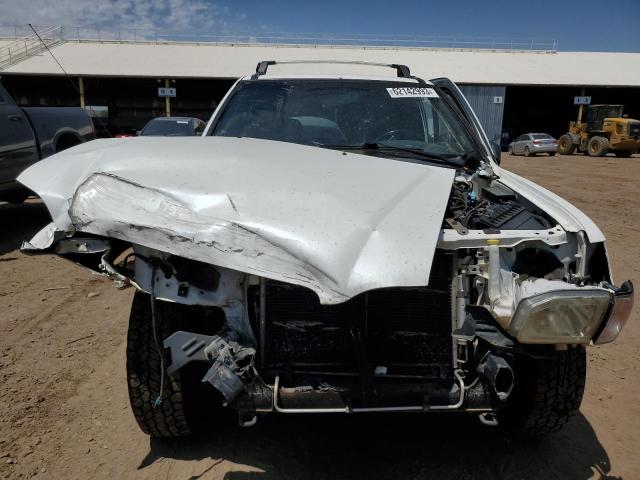 JN8DR09Y91W598995 - 2001 NISSAN PATHFINDER LE 白色 照片 5