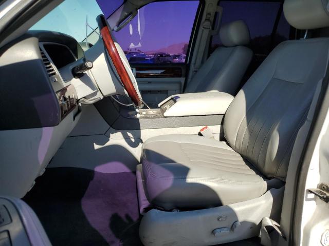 5LMFU27556LJ08268 - 2006 LINCOLN NAVIGATOR 白色 照片 7