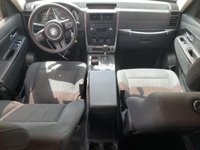 1J4PP2GK6BW583827 - 2011 JEEP LIBERTY SPORT WHITE photo 8