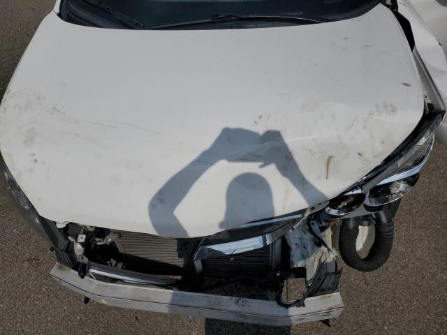 5Y2SP67089Z460111 - 2009 PONTIAC VIBE WHITE photo 11