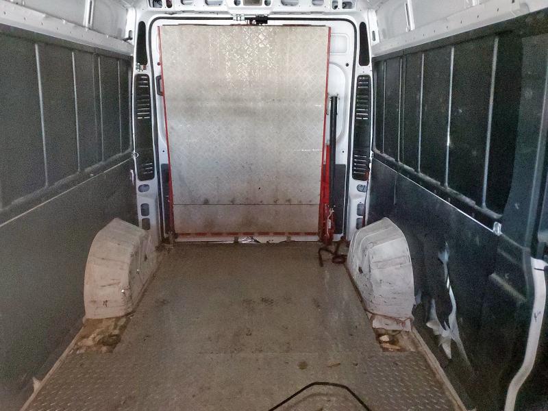 3C6TRVDG4KE500283 - 2019 RAM PROMASTER 2500 HIGH თეთრი ფოტო 10