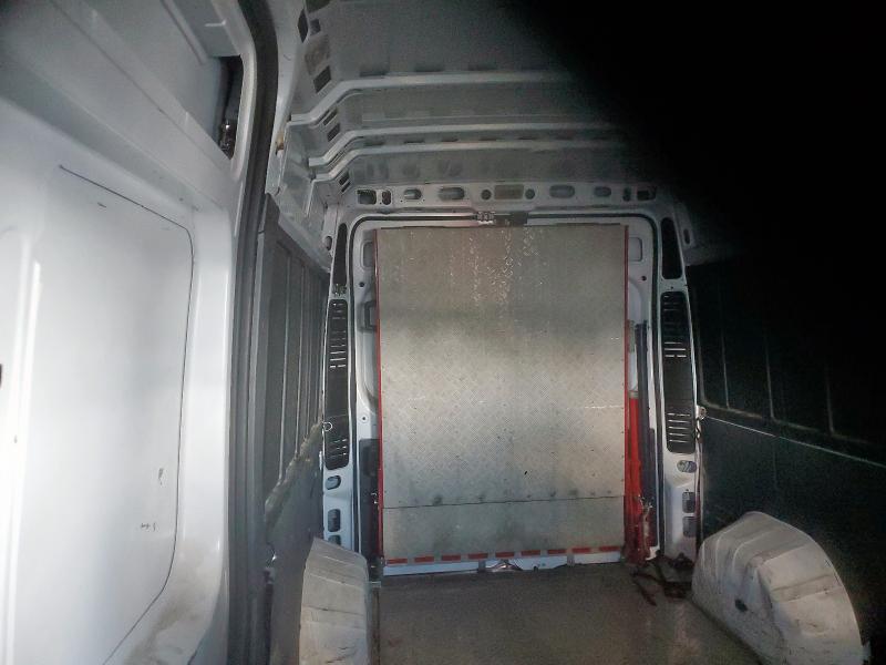 3C6TRVDG4KE500283 - 2019 RAM PROMASTER 2500 HIGH თეთრი ფოტო 11