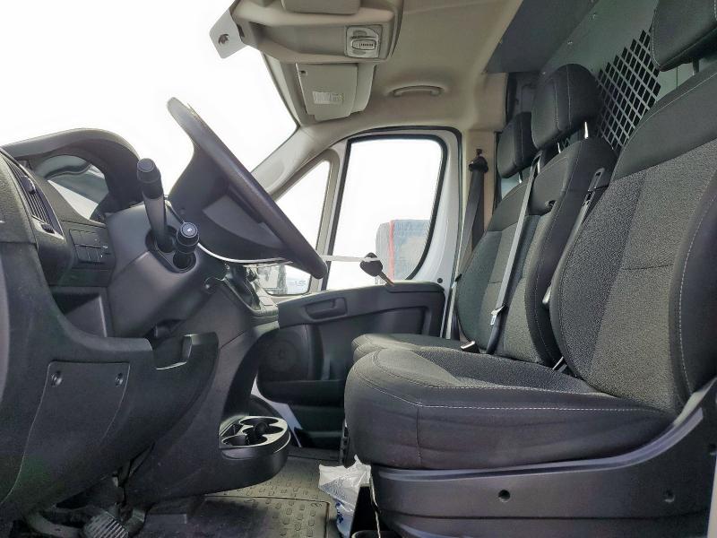 3C6TRVDG4KE500283 - 2019 RAM PROMASTER 2500 HIGH თეთრი ფოტო 7