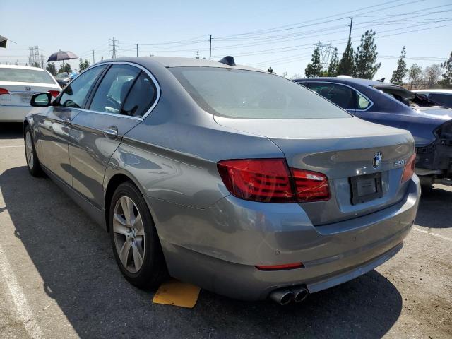 WBAFR1C50BC672636 - 2011 BMW 5 SERIES I GRAY photo 2