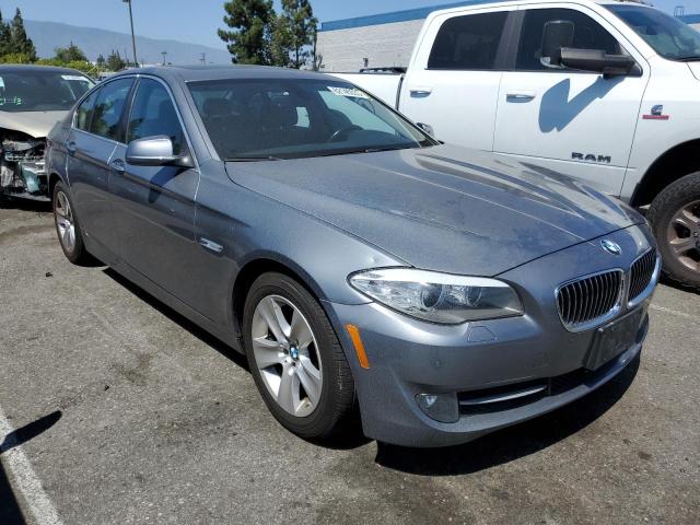 WBAFR1C50BC672636 - 2011 BMW 5 SERIES I GRAY photo 4
