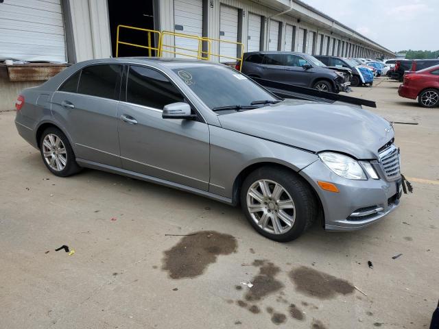WDDHF8JB1DA769077 - 2013 MERCEDES-BENZ E 350 4MATIC GRAY photo 4