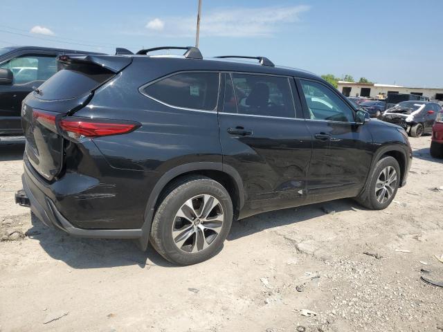 5TDGZRBH0MS110335 - 2021 TOYOTA HIGHLANDER XLE BLACK photo 3