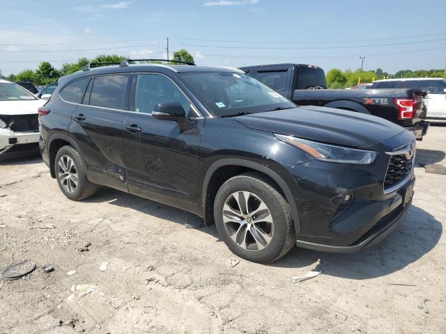5TDGZRBH0MS110335 - 2021 TOYOTA HIGHLANDER XLE BLACK photo 4