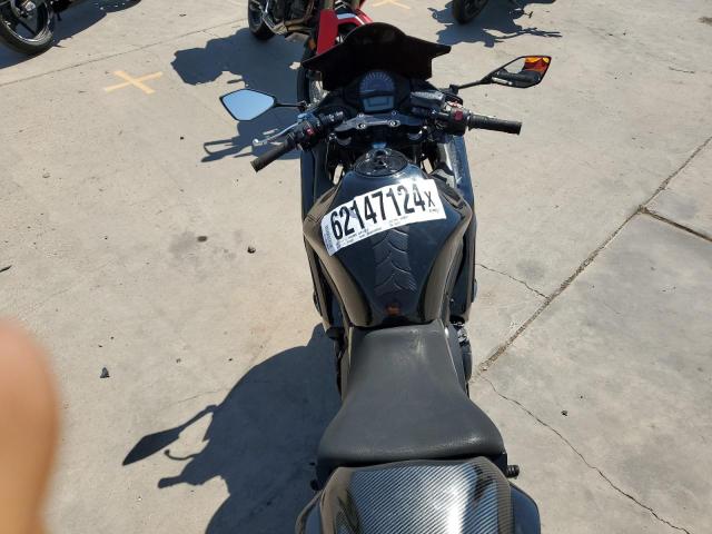 JKAEXEE10CDA03197 - 2012 KAWASAKI EX650 EC BLACK photo 6