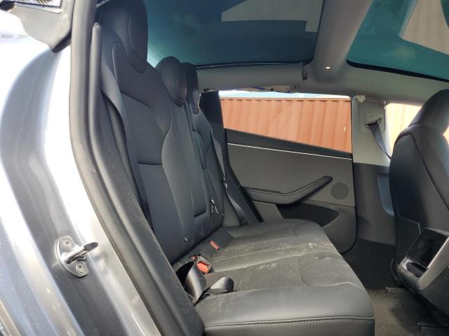 5YJ3E1EA3SF979152 - 2025 TESLA MODEL 3 SILVER photo 10