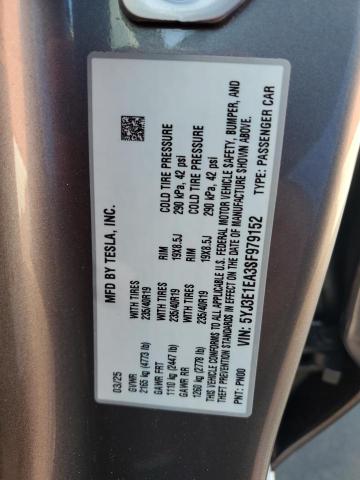 5YJ3E1EA3SF979152 - 2025 TESLA MODEL 3 SILVER photo 12