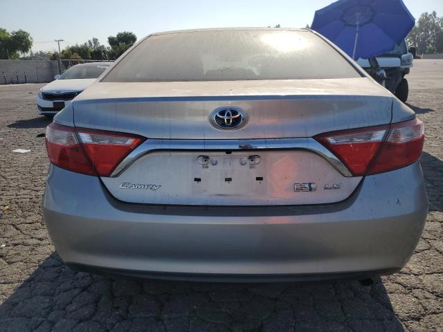 4T1BD1FK4FU172847 - 2015 TOYOTA CAMRY HYBRID SILVER photo 6