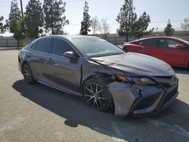 4T1G11AK7PU735591 - 2023 TOYOTA CAMRY SE NIGHT SHADE GRAY photo 4