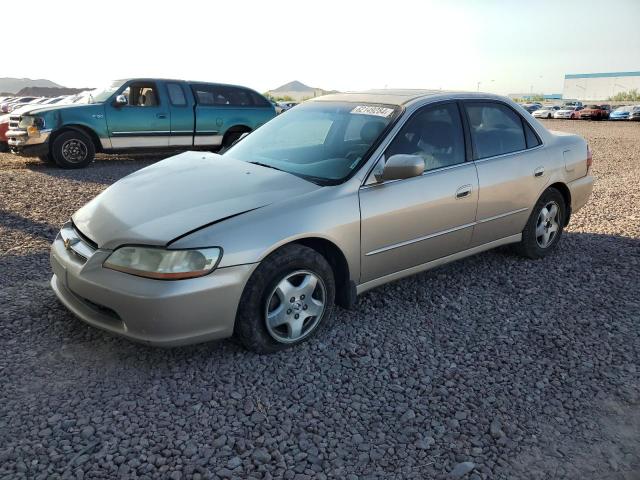 1HGCG1652YA049242 - 2000 HONDA ACCORD EX GOLD photo 1