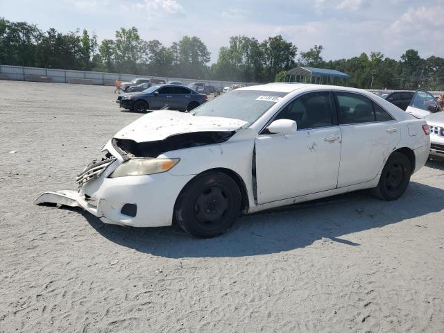 2011 TOYOTA CAMRY BASE, 