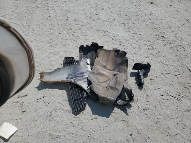 4T1BF3EK7BU749758 - 2011 TOYOTA CAMRY BASE 白色 照片 12