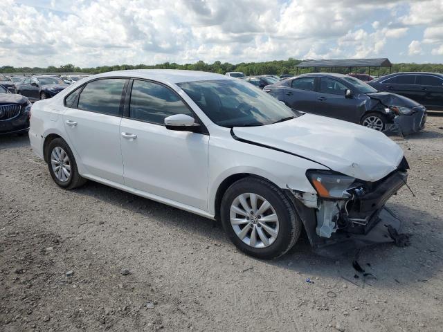 1VWAH7A30DC115567 - 2013 VOLKSWAGEN PASSAT S WHITE photo 4