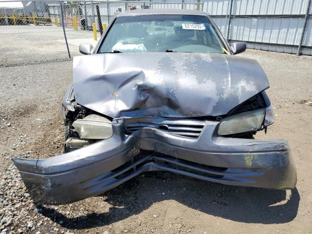 4T1BG22K3VU097320 - 1997 TOYOTA CAMRY CE GRAY photo 5