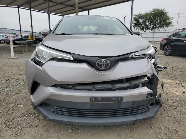 JTNKHMBX2K1038762 - 2019 TOYOTA C-HR XLE SILVER photo 5