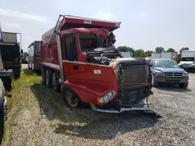 4V5KC9EG9JN904489 - 2018 VOLVO VHD RED photo 1