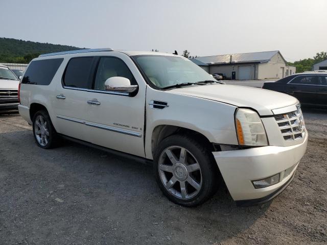 1GYFK66888R171617 - 2008 CADILLAC ESCALADE ESV WHITE photo 4