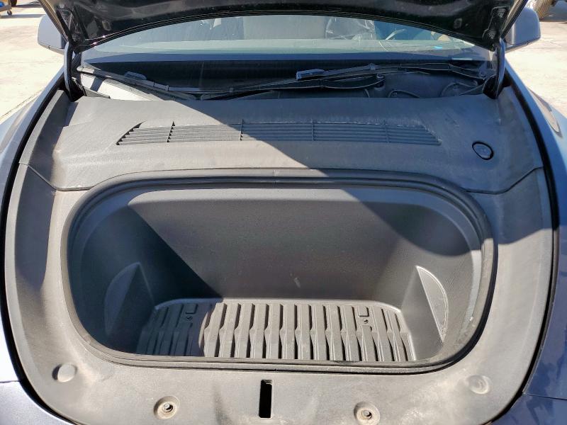 7SAYGDEE5RA222462 - 2024 TESLA MODEL Y GRAY photo 12