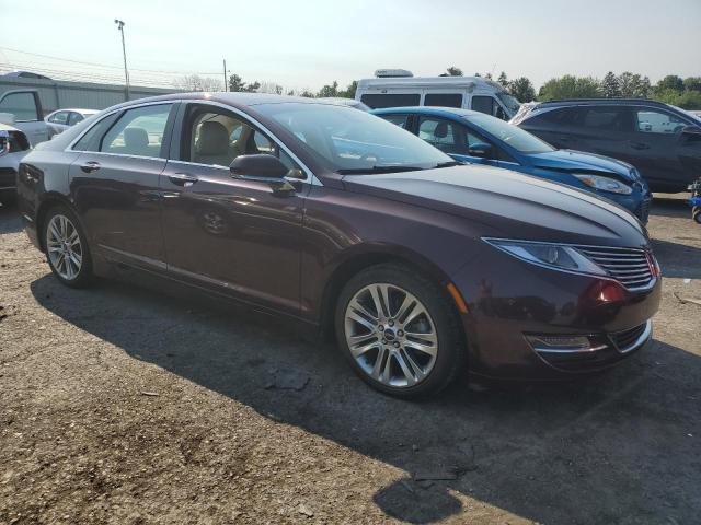 3LN6L2LU5DR827540 - 2013 LINCOLN MKZ HYBRID BURGUNDY photo 4