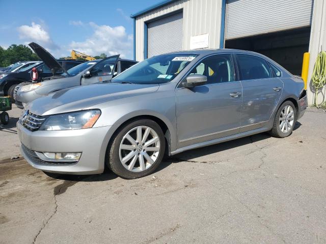 2012 VOLKSWAGEN PASSAT SE, null