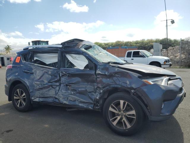 JTMWFREV7GJ093914 - 2016 TOYOTA RAV4 XLE GRAY photo 4