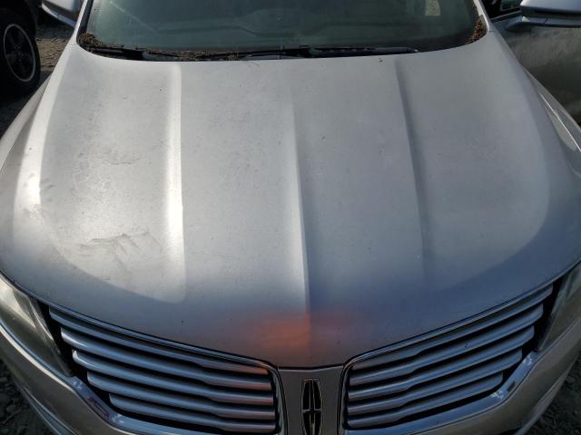 5LMCJ3D90GUJ04942 - 2016 LINCOLN MKC RESERVE 银色 照片 12