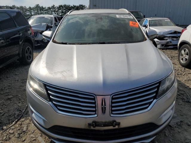 5LMCJ3D90GUJ04942 - 2016 LINCOLN MKC RESERVE 银色 照片 5