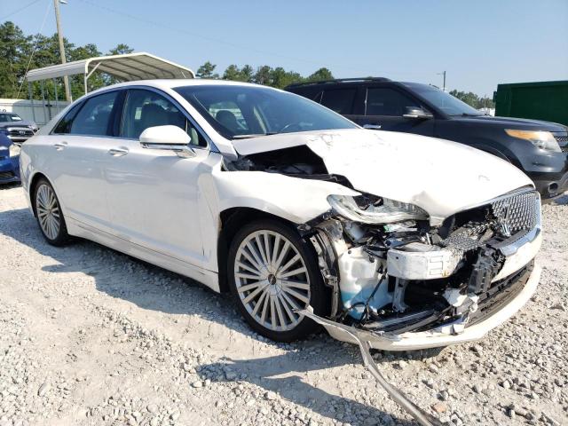 3LN6L5E91HR626637 - 2017 LINCOLN MKZ RESERVE WHITE photo 4