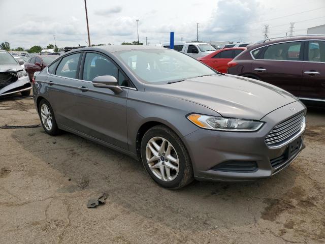 3FA6P0HRXDR135863 - 2013 FORD FUSION SE GRAY photo 4