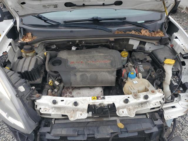 ZFBERFBT0G6B91910 - 2016 RAM PROMASTER SLT WHITE photo 12