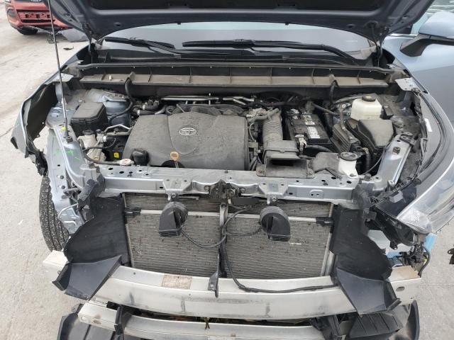 5TDHZRAH0MS086334 - 2021 TOYOTA HIGHLANDER XLE BLUE photo 12