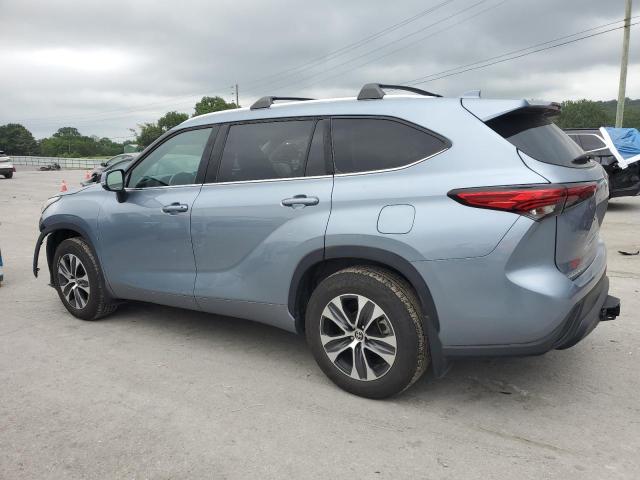 5TDHZRAH0MS086334 - 2021 TOYOTA HIGHLANDER XLE BLUE photo 2