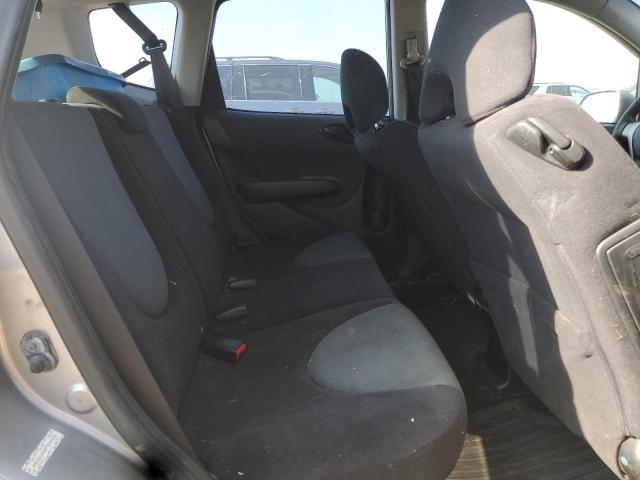 JHMGD38667S046829 - 2007 HONDA FIT S SILVER photo 10