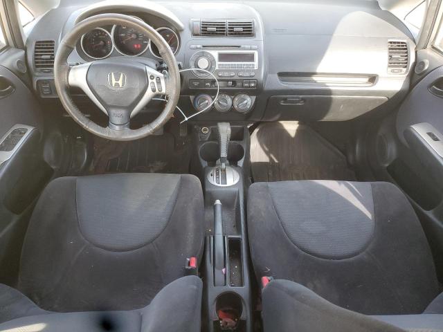 JHMGD38667S046829 - 2007 HONDA FIT S SILVER photo 8